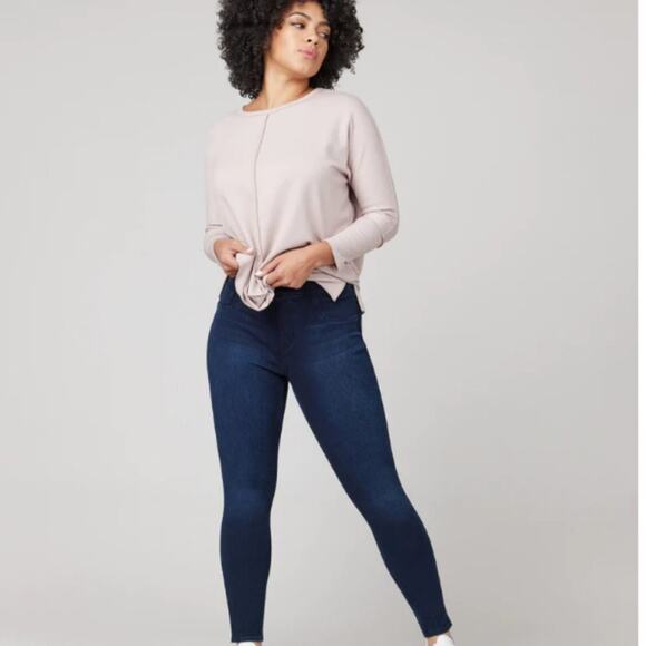 Spanx Jean-ish® Blue Ankle Leggings in a Medium Blue Wash Size Small - Picture 1 of 9